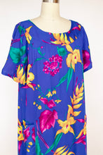 Load image into Gallery viewer, 1970s Kaftan Maxi Dress Floral Printed Muu Mu Shift M