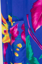 Load image into Gallery viewer, 1970s Kaftan Maxi Dress Floral Printed Muu Mu Shift M
