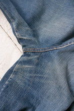 Load image into Gallery viewer, 1970s Jeans Bell Bottoms Cotton Denim BearBottoms 25" x 28"