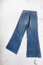 Load image into Gallery viewer, 1970s Jeans Bell Bottoms Cotton Denim BearBottoms 25" x 28"