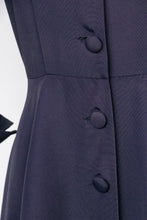 Load image into Gallery viewer, 1950s Dress Skirt Shirtfront Blue Taffeta Printed Inner Lined M