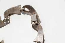 Load image into Gallery viewer, Vintage Beto Taxco Bracelet Modernist Sterling Silver Links Mexican Abalone