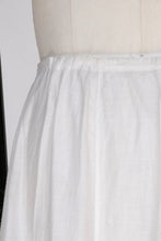 Load image into Gallery viewer, Antique Skirt Edwardian Cotton Lace Maxi Petticoat M
