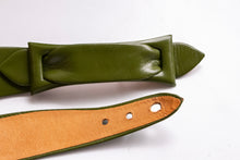Load image into Gallery viewer, 1950s Belt Green Leather Bow Waist Cinch S / XS