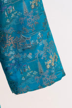 Load image into Gallery viewer, 1940s Chinese Silk Lounge Jacket Metallic Brocade Large
