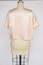 Load image into Gallery viewer, 1940s Bed Jacket Peach Satin Lounge Lingerie S/M