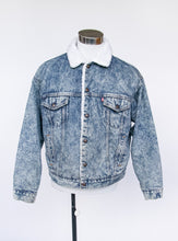 Load image into Gallery viewer, 1980s Levi&#39;s Denim Sherpa Jacket Fleece L/XL