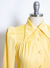Load image into Gallery viewer, 1970s Dress Young Innocent Yellow Smocked XS