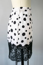 Load image into Gallery viewer, 1990s Skirt Valentino Boutique Silk Lace XS