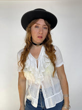 Load image into Gallery viewer, Vintage Bolero Gaucho Hat Wide Brim Black Wool Spanish 1970s