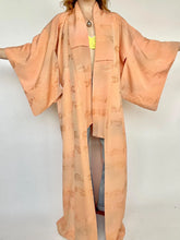 Load image into Gallery viewer, 1950s Kimono Japanese Robe Silk Crepe Peach Jacquard