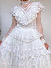 Load image into Gallery viewer, 1970s Gunne Sax Dress Romantic Renaissance Bridal Collection Lace Prairie Gown 9