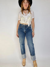 Load image into Gallery viewer, 1990s Levi's 505 Jeans Cotton Dark Denim Straight Leg 30" x 33"