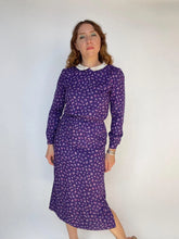 Load image into Gallery viewer, 1970s Dress Belle France Floral Purple Rayon S