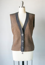 Load image into Gallery viewer, 1960s Wool Knit Vest Top M
