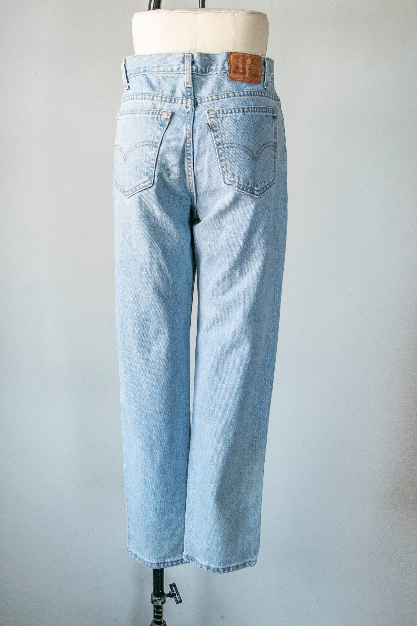 nyhed Hukommelse ubemandede Levi's 540 Jeans Relaxed Loose Fit 1990s 33" x 30" – Deja Vintage Boutique