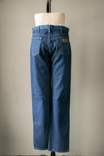 Load image into Gallery viewer, 1990s Wrangler Jeans Cotton Denim 33&quot; x 34.5&quot;
