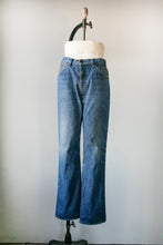 Load image into Gallery viewer, 1990s Levi&#39;s Jeans Cotton Denim 35&quot; x 31&quot;