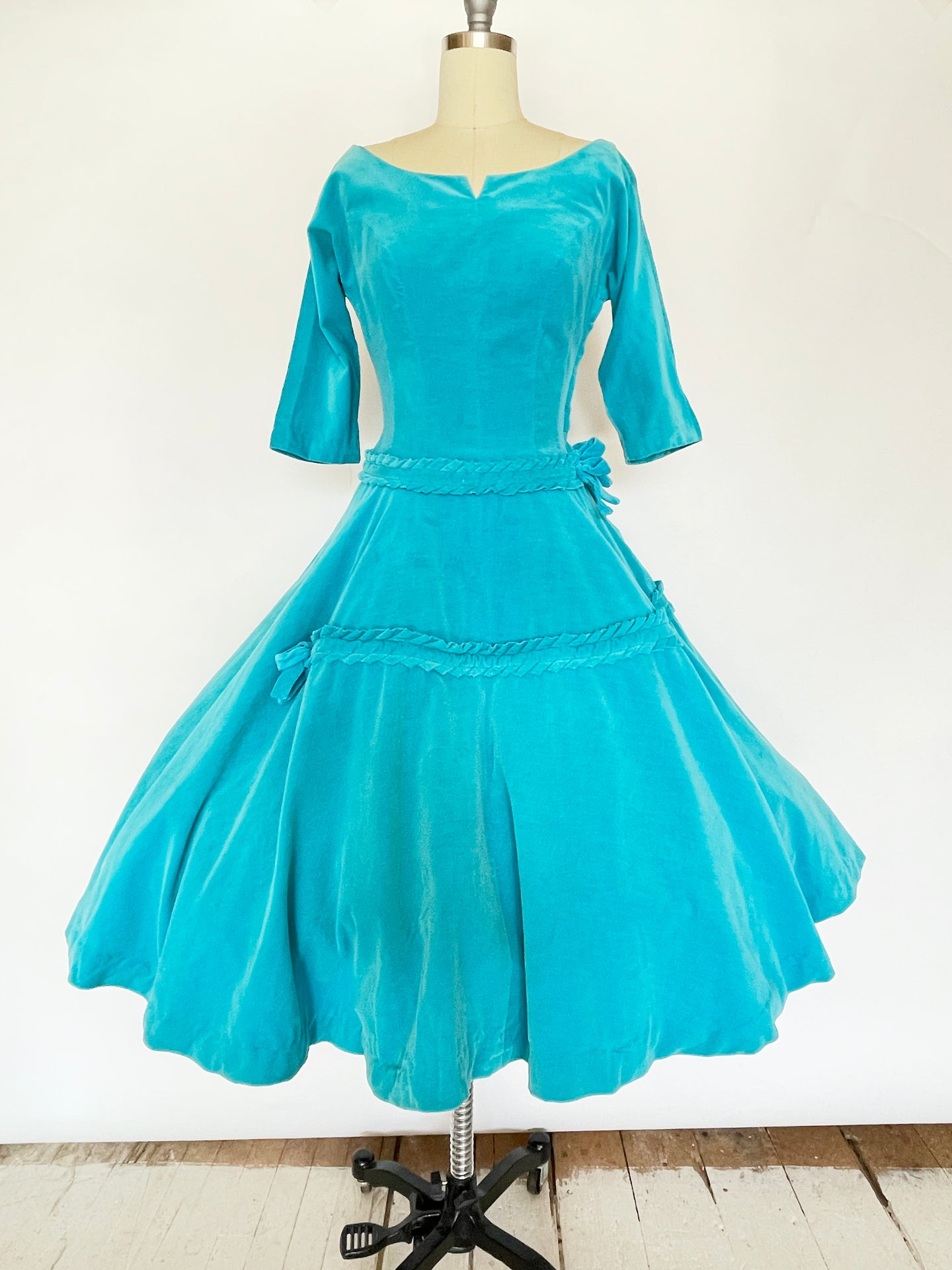 1950s Dress Velvet Full Circle Skirt S
