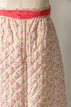 Load image into Gallery viewer, 1970s Maxi Skirt Quilted Cotton S
