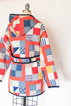 Load image into Gallery viewer, 1970s Quilted Jacket Hooded Cotton S