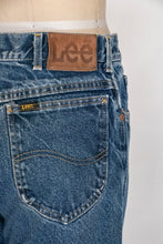 Load image into Gallery viewer, 1990s Lee Jeans Cotton Denim High Waist 32&quot; x 29&quot;