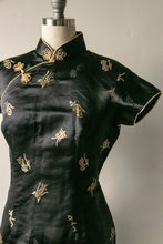 Load image into Gallery viewer, 1950s Cheongsam Dress Silk Satin M