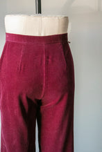 Load image into Gallery viewer, 1980s Cords Corduroy Pants High Waist S / XS