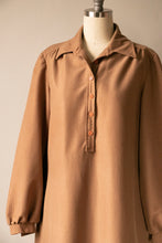 Load image into Gallery viewer, 1970s Dress Brown Corduroy Shirtfront M