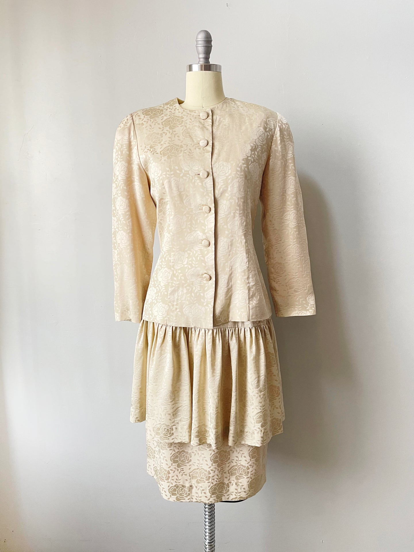 1980s Silk Suit Albert Nipon Skirt Blouse S