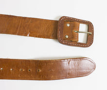 Load image into Gallery viewer, 1970s Leather Belt Brown Boho M / L