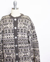 Load image into Gallery viewer, 1960s Norwegian Sweater Wool Knit Cardigan L