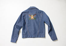 Load image into Gallery viewer, Vintage 1970s Denim Jacket Embroidered Eagle Blue Lightweight 70s Medium
