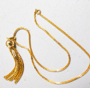 Vintage 1960s Necklace Gold Tone Dangle Pendant Chain 60s