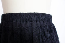 Load image into Gallery viewer, 1980s VICTOR COSTA Skirt Black Lace Full Small