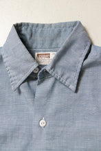 Load image into Gallery viewer, 1970s Men&#39;s Shirt Short Sleeve Chambray S