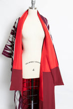 Load image into Gallery viewer, 1950s Kimono Japanese Robe Crepe Long Purple Grey 60s