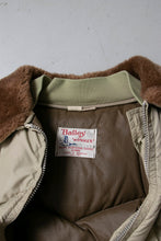 Load image into Gallery viewer, 1960s Down Coat Puffer Jacket Beige Large