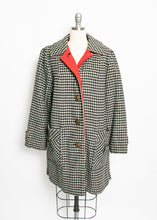 Load image into Gallery viewer, 1960s Coat Black White Houndstooth Plaid Wool Large