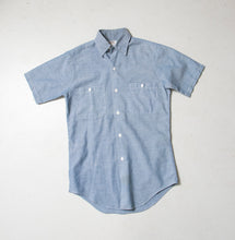 Load image into Gallery viewer, 1970s Men&#39;s Shirt Short Sleeve Chambray S