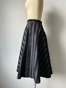1950s Full Skirt Black Glitter Taffeta S